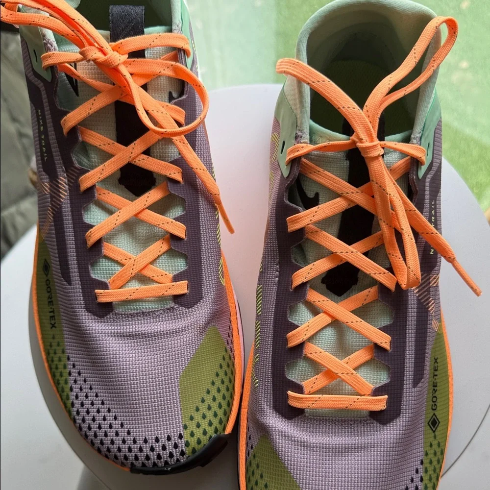 GORE-TEX NIKE Sneaker - Picture 3 of 6